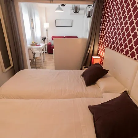 R&m C/sierpes 46 Appartement *